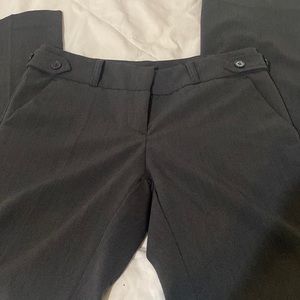 Women’s grey Limited pants size 4